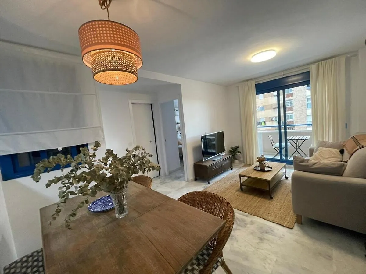 Calu Homes Cerca Playa De Huelin Malaga Apartament
